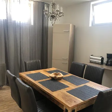 Black Pearl Souterain 5 Personen With Free Ev Ch-station Apartment