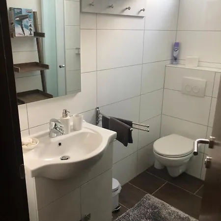 Black Pearl Souterain 5 Personen With Free Ev Ch-station Apartment
