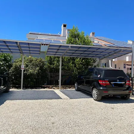 Apartment Black Pearl Souterain 5 Personen With Free Ev Ch-station
